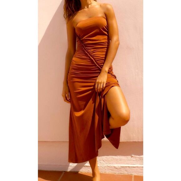 Anthropologie Dresses & Skirts - The Gabbie Strapless Ruched Tube Dress by Celandine